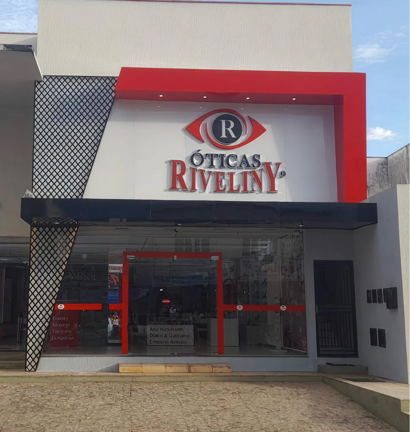 Interior de uma unidade Óticas Riveliny